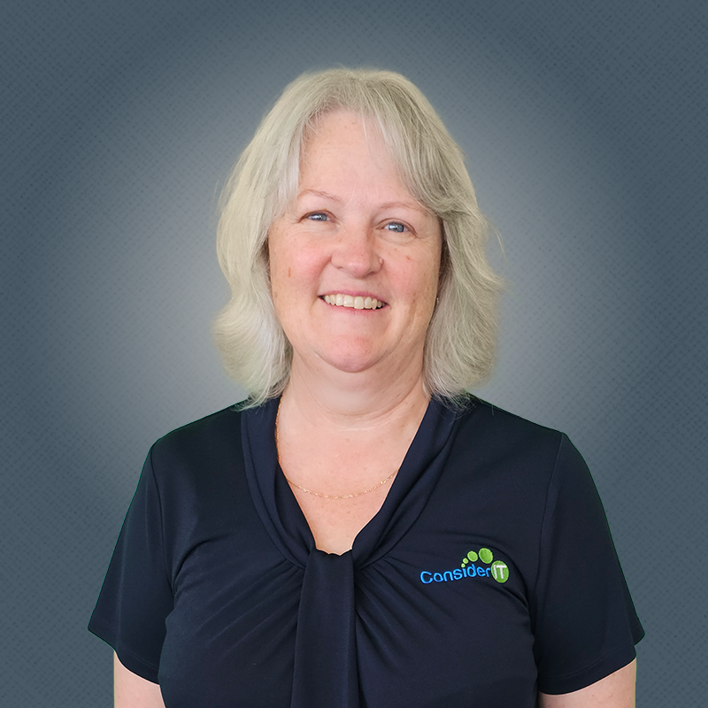 Photo of Angela Libby